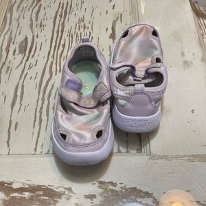 Sperry Girl Water Shoes 💦